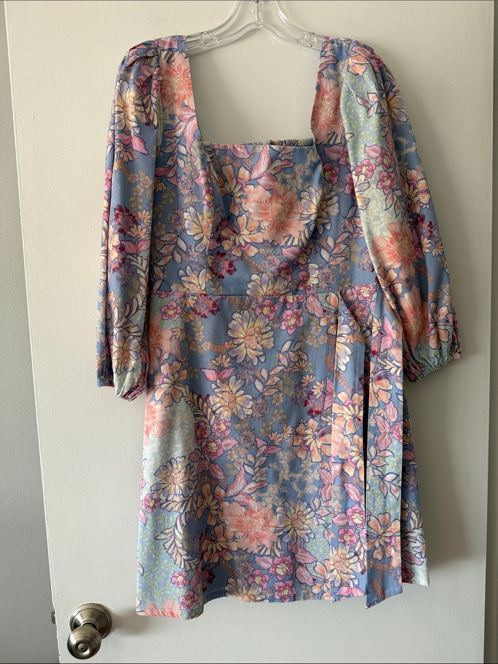 Vince Camuto Floral Faux Wrap Mini Dress Pastel Blue Pink Long Sleeve Size 8